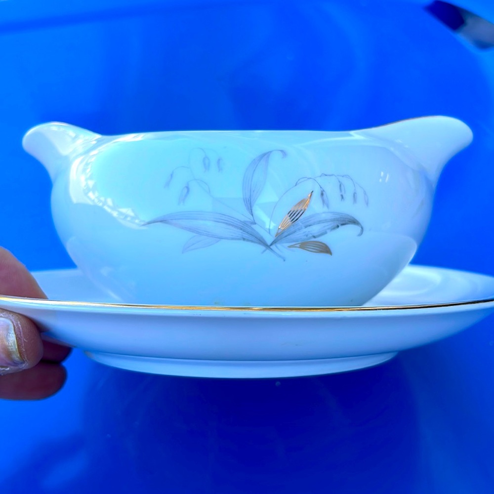 Golden Rhapsody by Kaysons Fine China gravy boat with under plate, 1961, Japan
